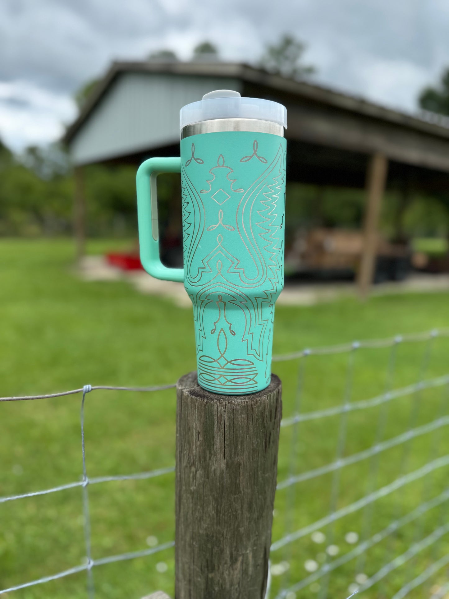 Engraved Tumbler 40 oz “Boot Stitch”