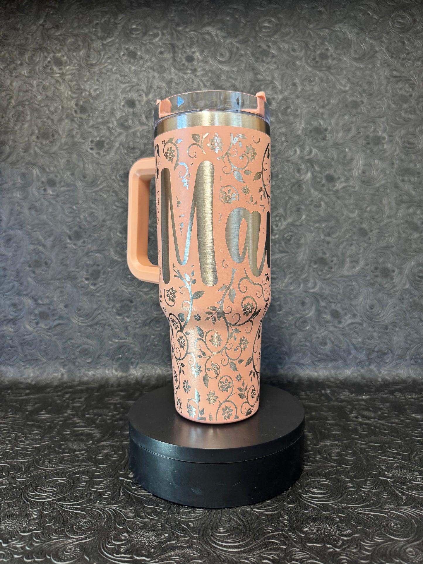 Engraved Tumbler 40 oz “Mama Ivy”