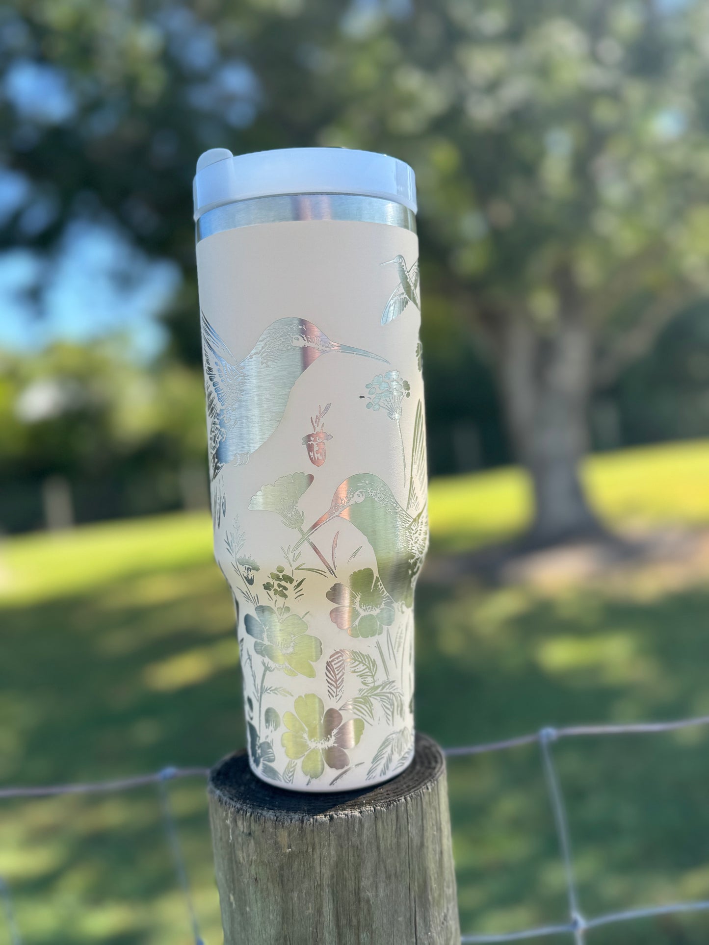 “Hummingbird” Engraved Tumbler 40 oz