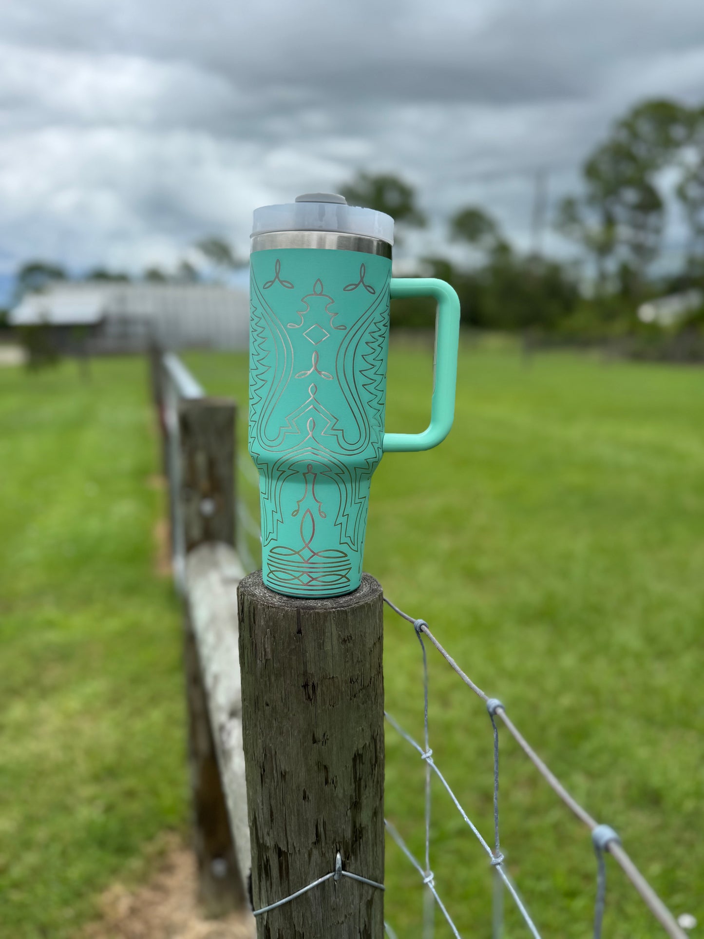 Engraved Tumbler 40 oz “Boot Stitch”