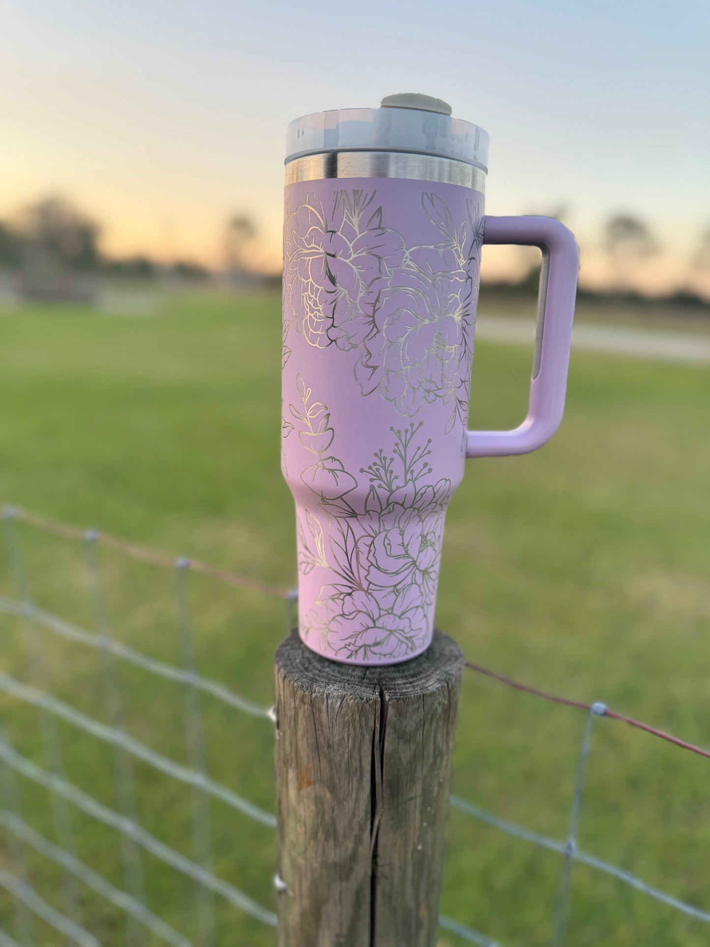 “Mama Floral” Engraved Tumbler 40 oz