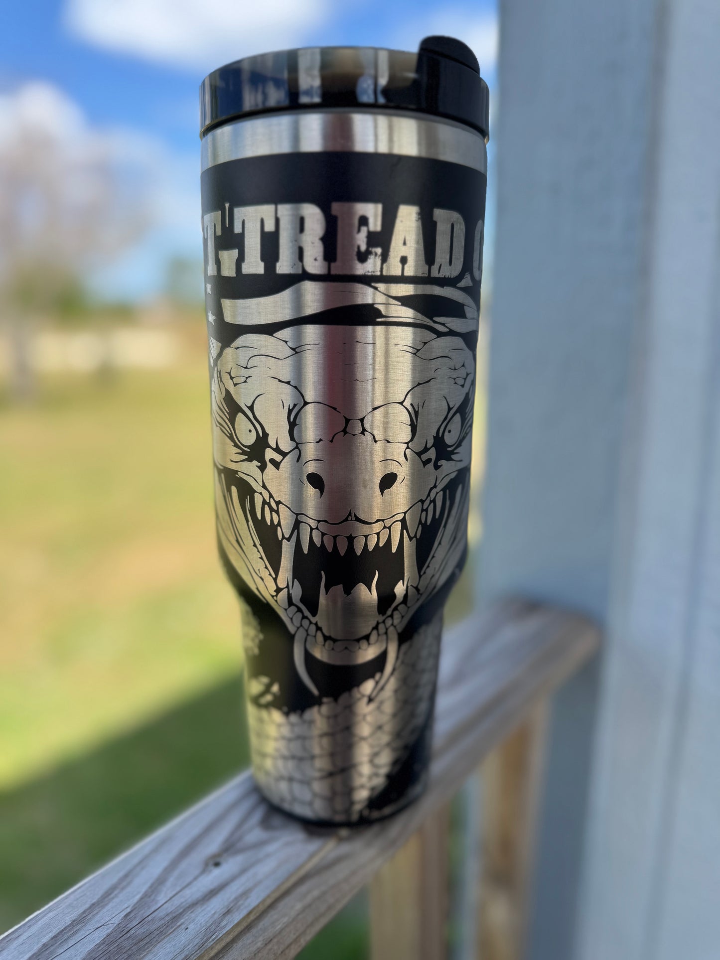 Engraved Tumbler 40 oz “Don’t Tread On Me”
