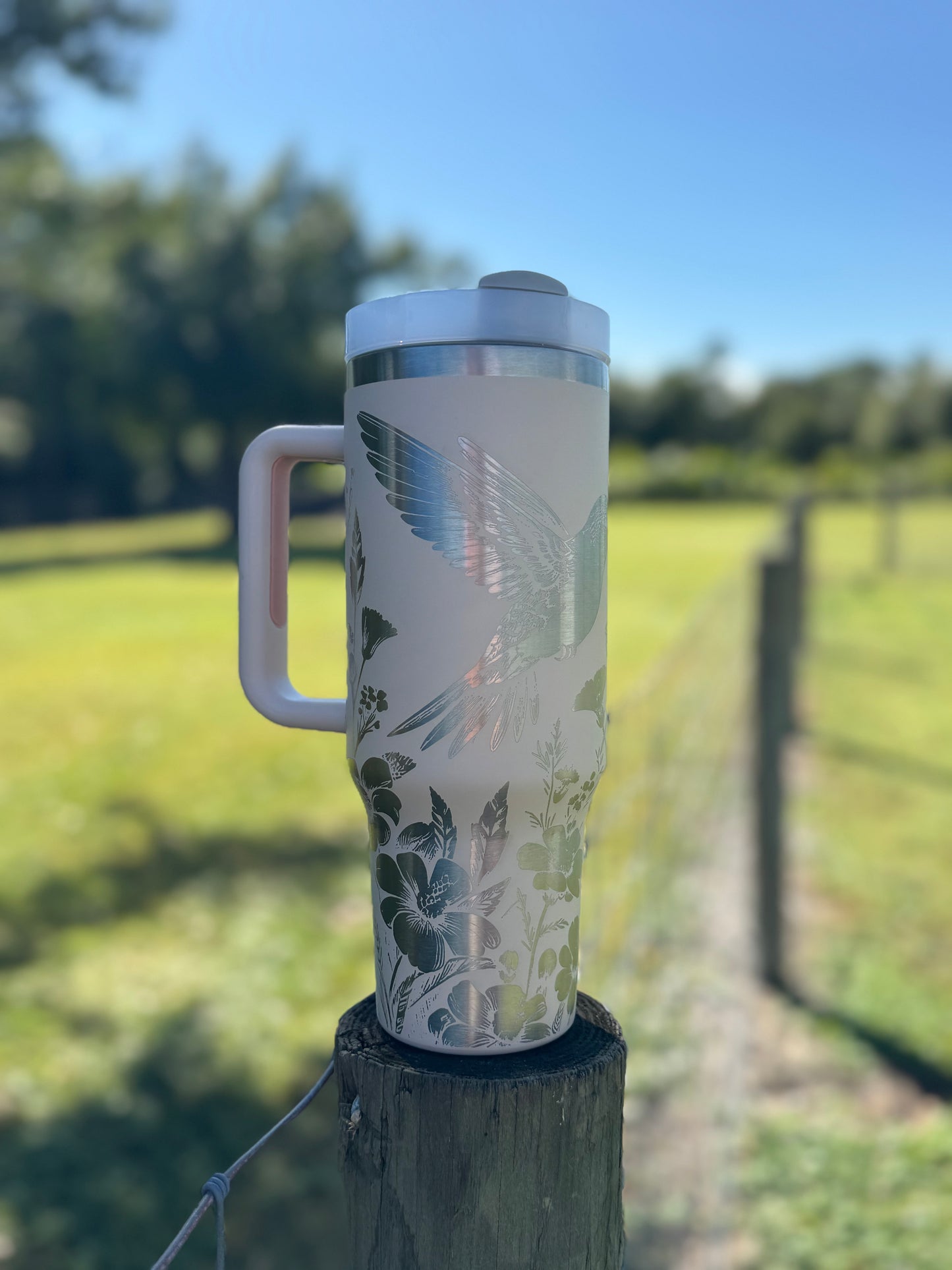 “Hummingbird” Engraved Tumbler 40 oz